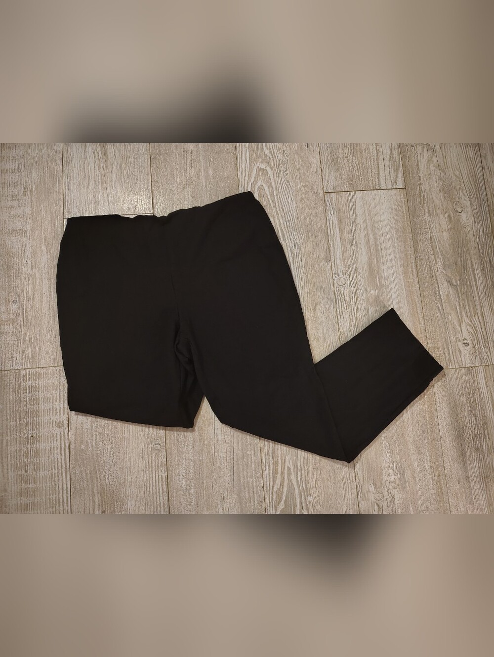 Liz Claiborne Black Cropped Ankle Pants
